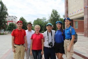 В Астрахани прошел квест "Над нами Андреевский флаг"